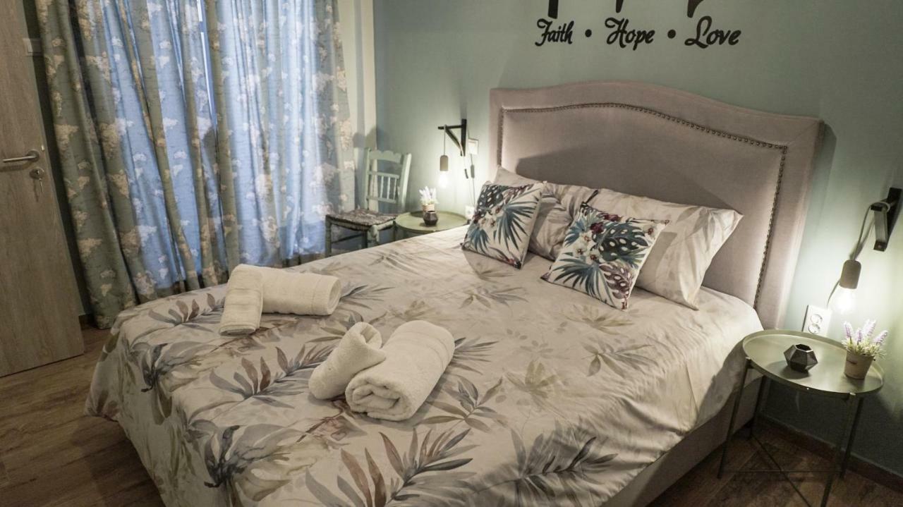D16-Cosy Downtown Apartment Athena Bagian luar foto