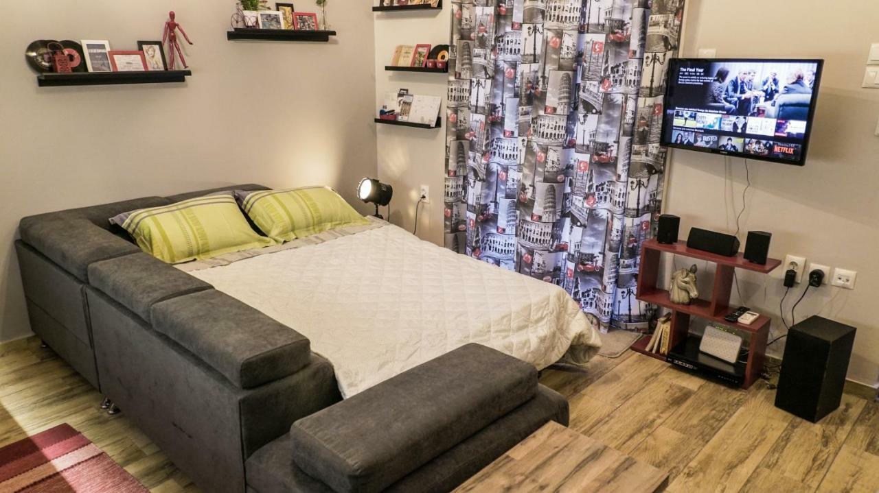 D16-Cosy Downtown Apartment Athena Bagian luar foto