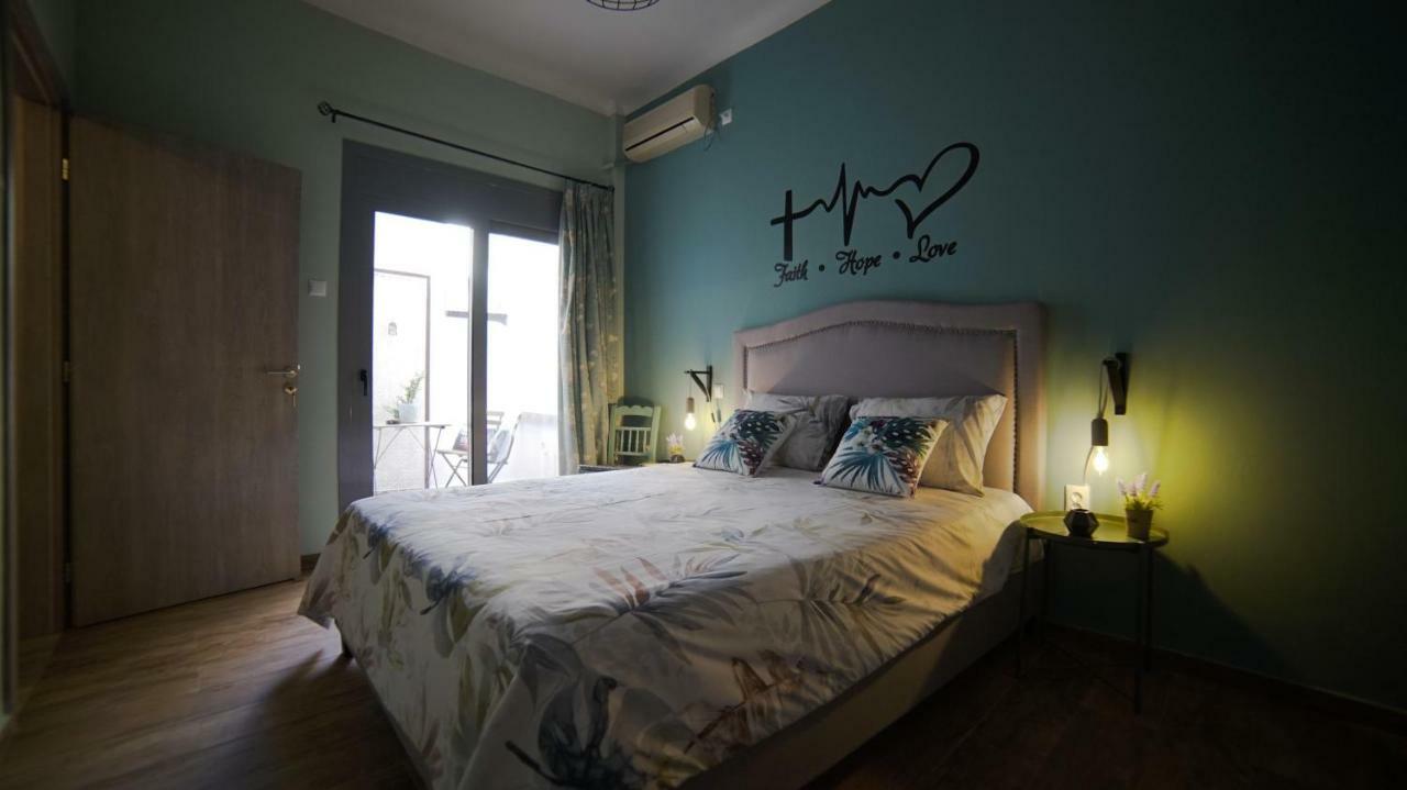 D16-Cosy Downtown Apartment Athena Bagian luar foto