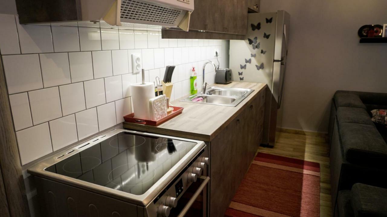 D16-Cosy Downtown Apartment Athena Bagian luar foto