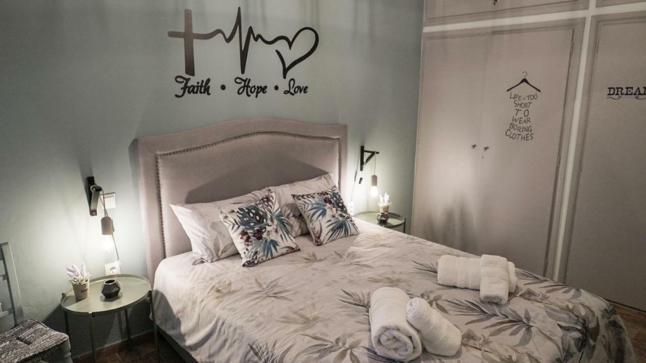 D16-Cosy Downtown Apartment Athena Bagian luar foto