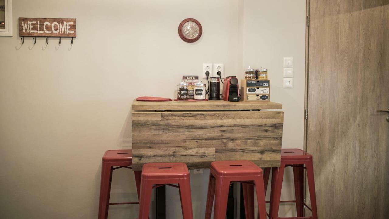 D16-Cosy Downtown Apartment Athena Bagian luar foto